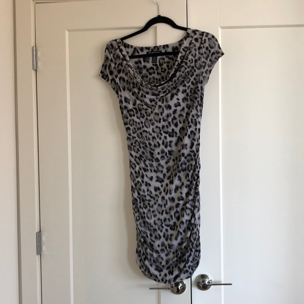 Body fitting dress